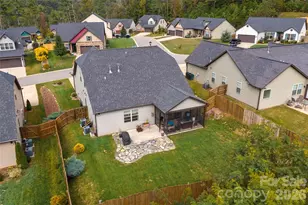 190 Water Leaf Dr, Weaverville, NC 28787 - Photo 10