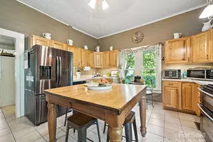 221 N Main St, Clover, SC 29710 - Photo 28