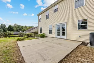 2914 Bridgeville Ln, Charlotte, NC 28262 - Photo 44