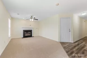 2914 Bridgeville Ln, Charlotte, NC 28262 - Photo 8