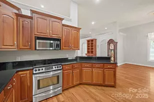 5350 Beacon Ridge Dr, Granite Falls, NC 28630 - Photo 12