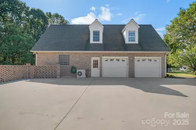 5350 Beacon Ridge Drive, Granite Falls, NC 28630 - Photo 44