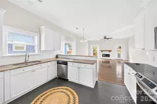 20314 Colony Point Ln, Cornelius, NC 28031 - Photo 10