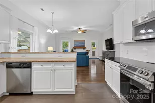 20314 Colony Point Ln, Cornelius, NC 28031 - Photo 14