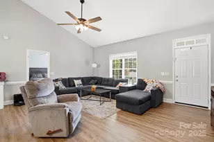 213 Carrie Dr, Oakboro, NC 28129 - Photo 10