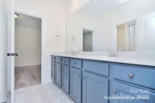 1041 Sage Pine Cir, Clover, SC 29710 - Photo 20