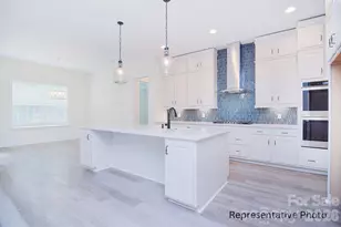 1041 Sage Pine Cir, Clover, SC 29710 - Photo 14