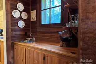 16 Osborn Knob Rd, Little Switzerland, NC 28749 - Photo 20