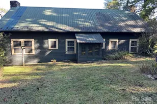 16 Osborn Knob Rd, Little Switzerland, NC 28749 - Photo 8