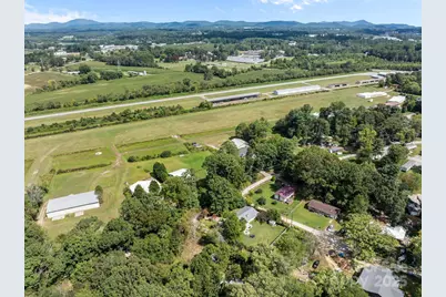 1225 W Gilbert Street, Hendersonville, NC 28792 - Photo 42