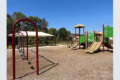 15906 Parkside Crossing Drive, Charlotte, NC 28278 - Photo 36