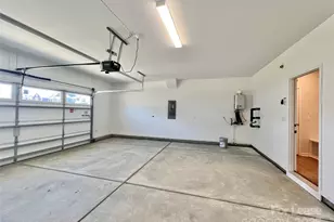 15906 Parkside crossing Dr, Charlotte, NC 28278 - Photo 34