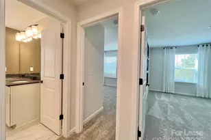 15906 Parkside crossing Dr, Charlotte, NC 28278 - Photo 26