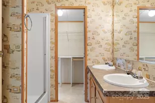 128 St Albans Ln, Lexington, NC 27292 - Photo 24