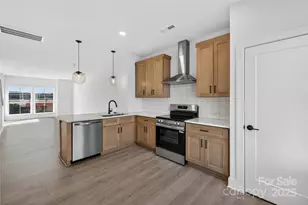 3019 Casting St, Charlotte, NC 28206 - Photo 6