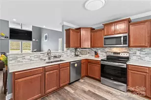 1474 Winter Dr, Statesville, NC 28677 - Photo 10