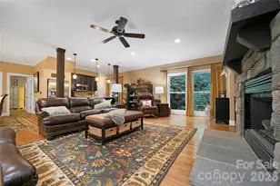 923 Ugugu Dr, Brevard, NC 28712 - Photo 22