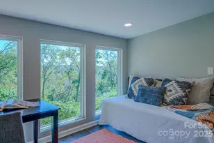 22 Mulberry St, Asheville, NC 28804 - Photo 12