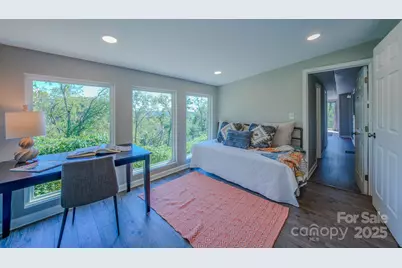 22 Mulberry Street, Asheville, NC 28804 - Photo 16