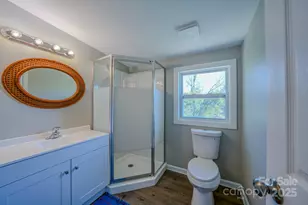 22 Mulberry St, Asheville, NC 28804 - Photo 14