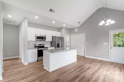 409 E Henderson Street, East Spencer, NC 28039 - Photo 24