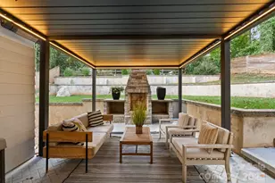 3416 Windsor Dr, Charlotte, NC 28209 - Photo 4