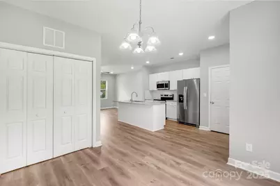 403 E Henderson Street, East Spencer, NC 28039 - Photo 34