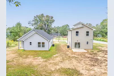 403 E Henderson Street, East Spencer, NC 28039 - Photo 42