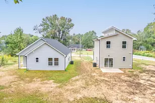 403 E Henderson St, East Spencer, NC 28039 - Photo 42