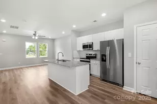 403 E Henderson St, East Spencer, NC 28039 - Photo 32