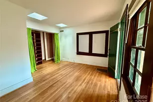 43 E Howard St, Tryon, NC 28782 - Photo 12