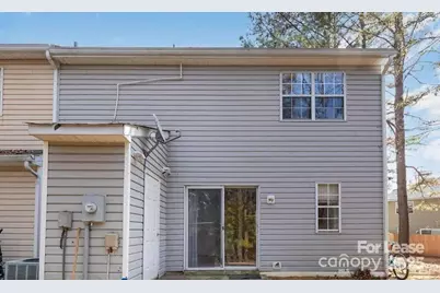 5664 Prescott Court, Charlotte, NC 28269 - Photo 10