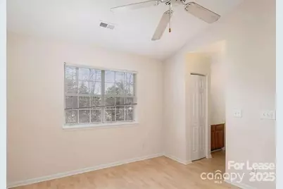 5664 Prescott Court, Charlotte, NC 28269 - Photo 6