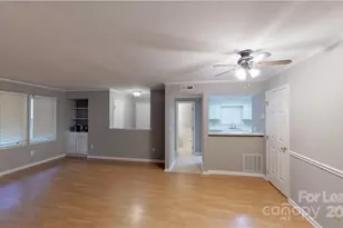 3709 Colony Crossing Dr, Charlotte, NC 28226 - Photo 4