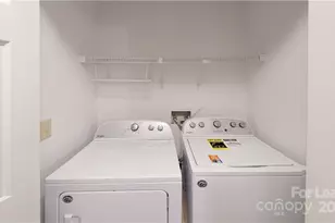 3709 Colony Crossing Dr, Charlotte, NC 28226 - Photo 8