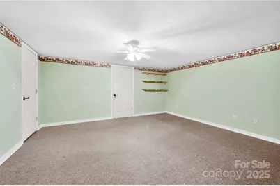 1113 Citation Circle, Hendersonville, NC 28739 - Photo 14