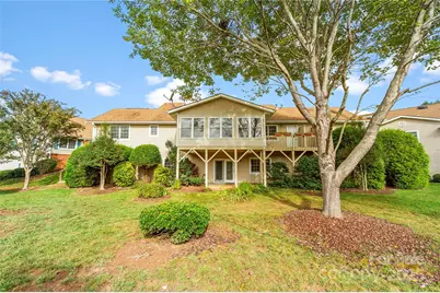 1113 Citation Circle, Hendersonville, NC 28739 - Photo 4