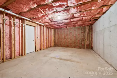 1113 Citation Circle, Hendersonville, NC 28739 - Photo 24