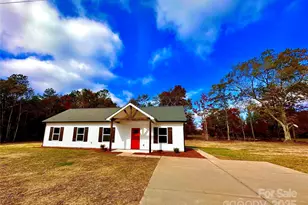 1171 Peach Orchard Rd, Jefferson, SC 29718 - Photo 2