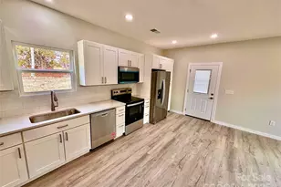 1171 Peach Orchard Rd, Jefferson, SC 29718 - Photo 4