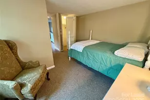 51 E Howard St, Tryon, NC 28782 - Photo 6