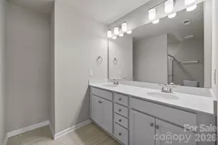 8105 Alderton Ln, Charlotte, NC 28215 - Photo 20