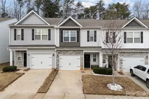 8105 Alderton Ln, Charlotte, NC 28215 - Photo 2