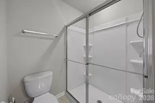 8105 Alderton Ln, Charlotte, NC 28215 - Photo 16