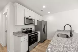 517 W Pine St, Maiden, NC 28650 - Photo 8