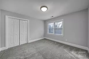 3117 Lakewood Edge Dr, Charlotte, NC 28269 - Photo 30