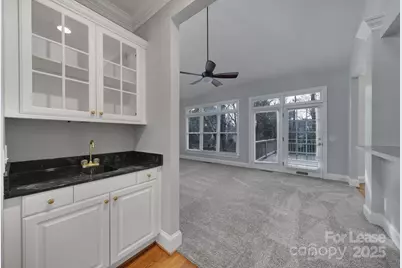 3117 Lakewood Edge Drive, Charlotte, NC 28269 - Photo 8