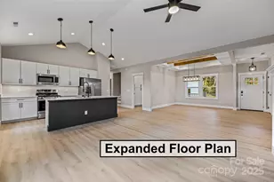 2 Caroline Dr, Horse Shoe, NC 28742 - Photo 16