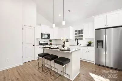 1604 Oak Street, Charlotte, NC 28269 - Photo 8