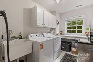 2932 Wheat Meadow Ln, Charlotte, NC 28270 - Photo 28